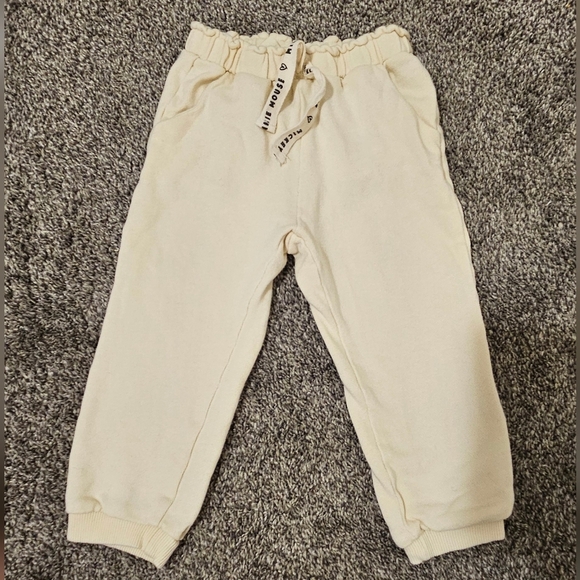 Zara Other - Zara Disney Baby Cream Sweatpants